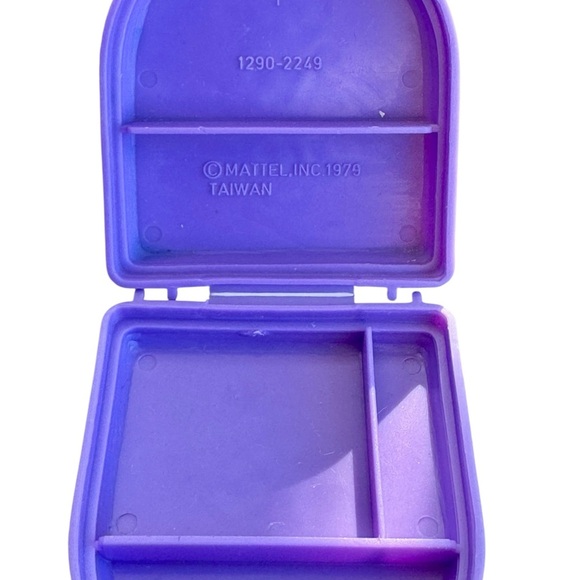 VTG Miss Merry’s Dresser Vanity Kids Doll Playset - Picture 6 of 13